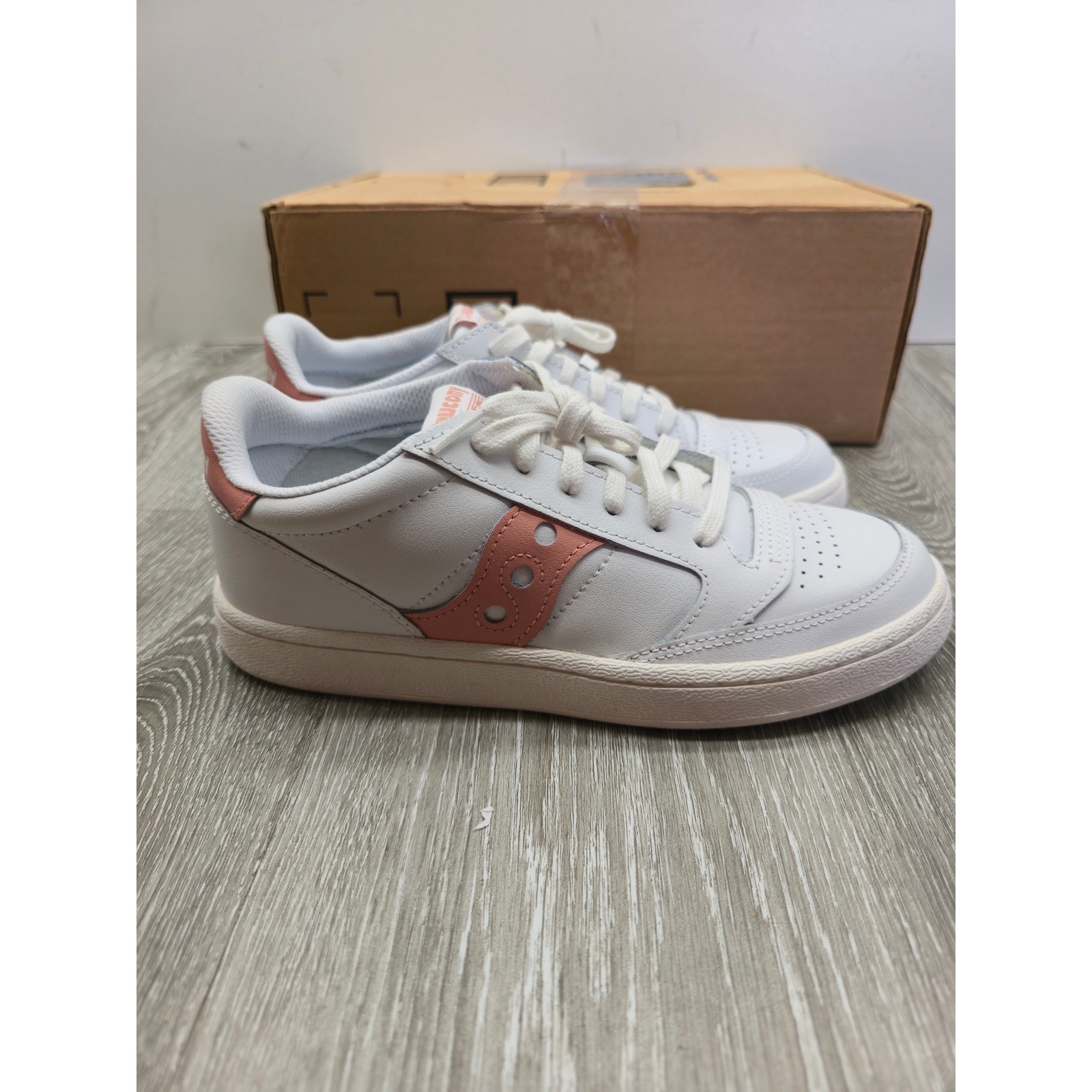 Saucony Jazz Court Womens Sneakers White Pink Low Top Size 7.5 thumbnail 5