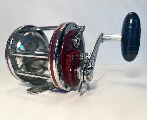 Vintage Penn Special Senator 112 H Saltwater Fishing Reel, 3/0, Red, USA