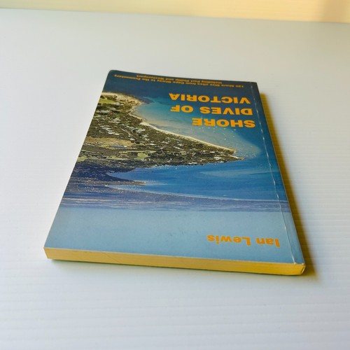 Shore Dives of Victoria by Ian Lewis 1988 Paperback Scuba Diving Snorkeling - Picture 13 of 15