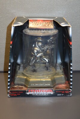 Micro Machines Titanium Series Battlestar Galactica Cylon Centurion