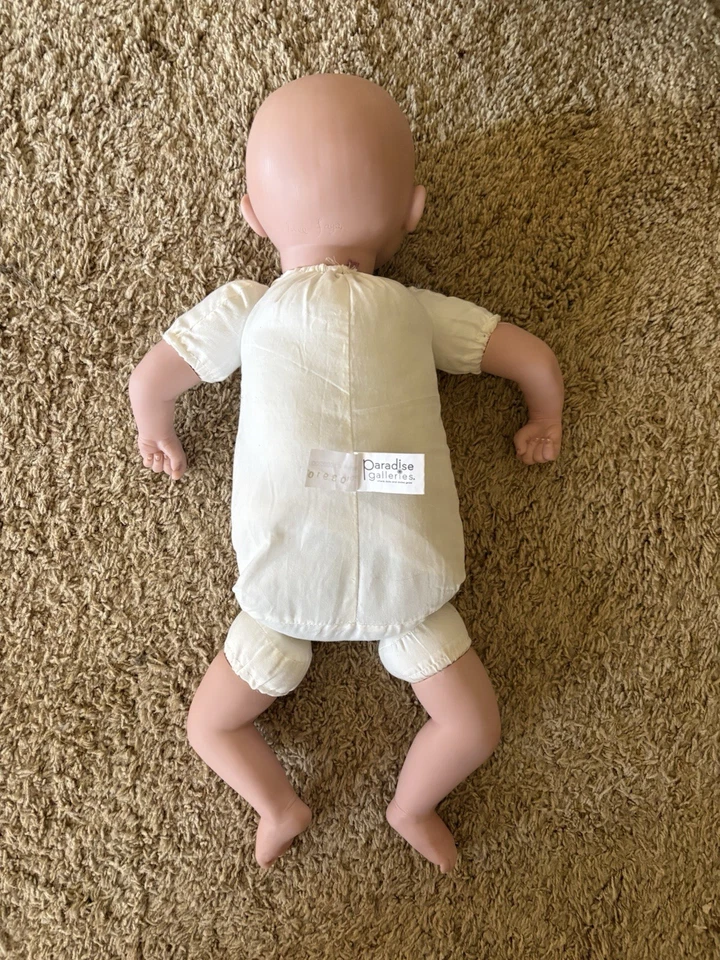 Muñeca niño renacido de 20 pulgadas Paradise Gallery “Sleepy Frog” Foto 4 de 4