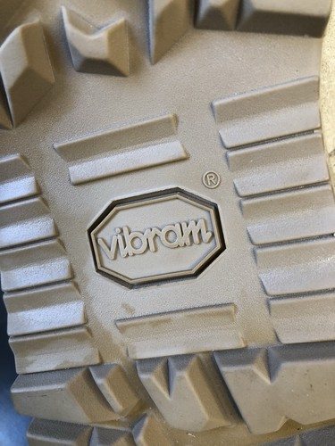 Wellco Vibram Army Combat Boots Size 9.5 NEW Flame Resistant Winter Offi. Issued - Picture 4 of 12
