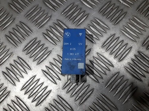 61351383417 Stellmotor Heizungsstellmotor Gebläse 61.351383417 B DE520462-98