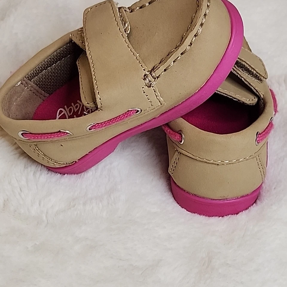Zapatos para niños pequeños Sesame Street Abby Cadabby talla 3 ver descripción Foto 2 de 4