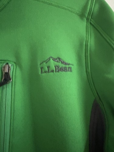 LL Bean Softshell Jacket Adult size Small R Green Windproof Water Resistant EUC - Picture 2 of 4
