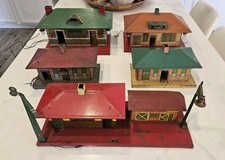 (5) American Flyer Prewar Train Stations