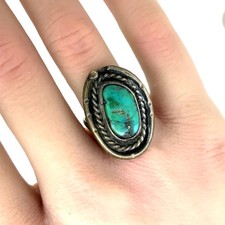 Vintage Native American Turquoise, Sterling Silver Ring Sz. 6