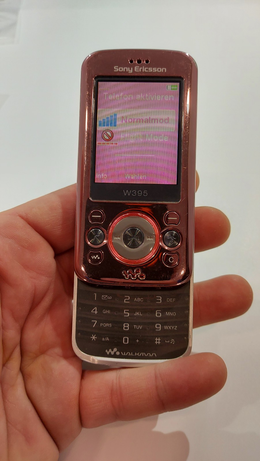 1328.Sony Ericsson W395 Very Rare - For Collectors - Unlocked