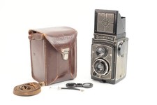 Rolleicord I Art Deco medium format camera 026100 Triotar 75mm lens.