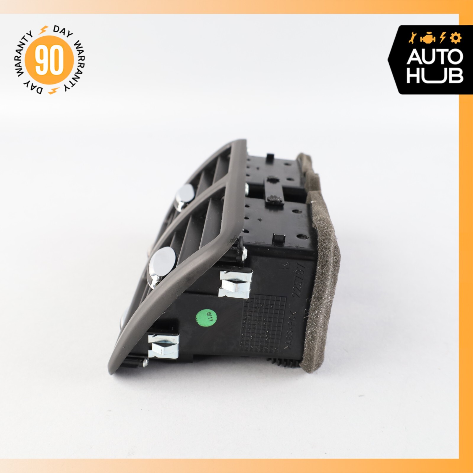 04-18 Maserati Quattroporte M139 Rear Center Console AC A/C Air Vent OEM