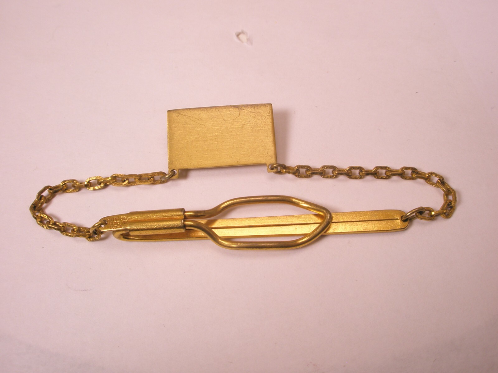 FV Monogram Initial Cable Link Chain Vintage HICK… - image 6