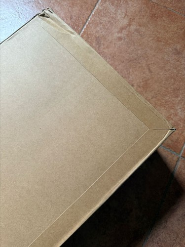 NVIDIA GeForce RTX 5090 32GB Founder Edition 176 ROPs - NEW / IN HAND / SEALED - Photo 2/8
