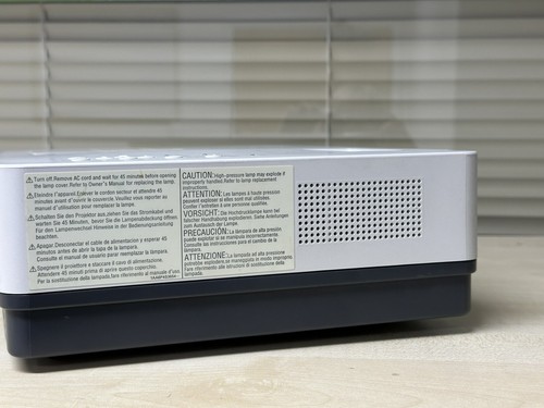 Sanyo PLC-XE34 XGA Projector with 4111 Lamp Hours Used Tested and Working - Picture 13 of 18