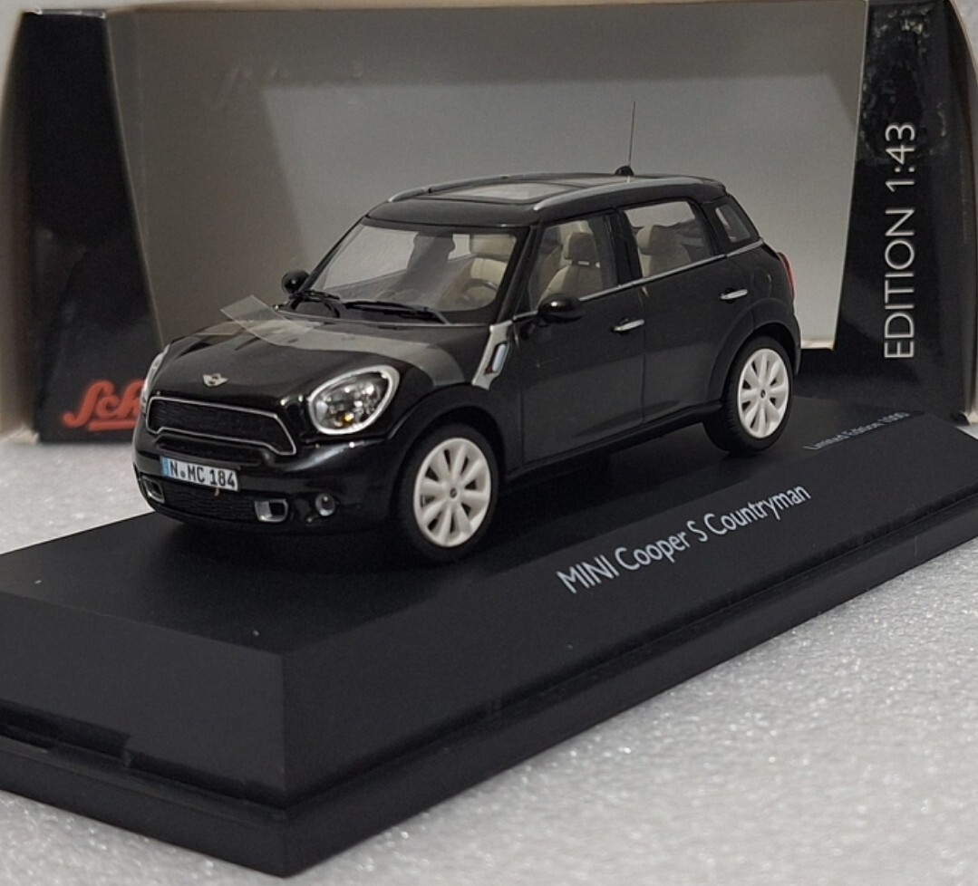 Mini Cooper S Countryman 2010 Black 1:43 Schuco 07441 Mini Cooper S Countryman 2010 Black 1:43 Schuco 07441