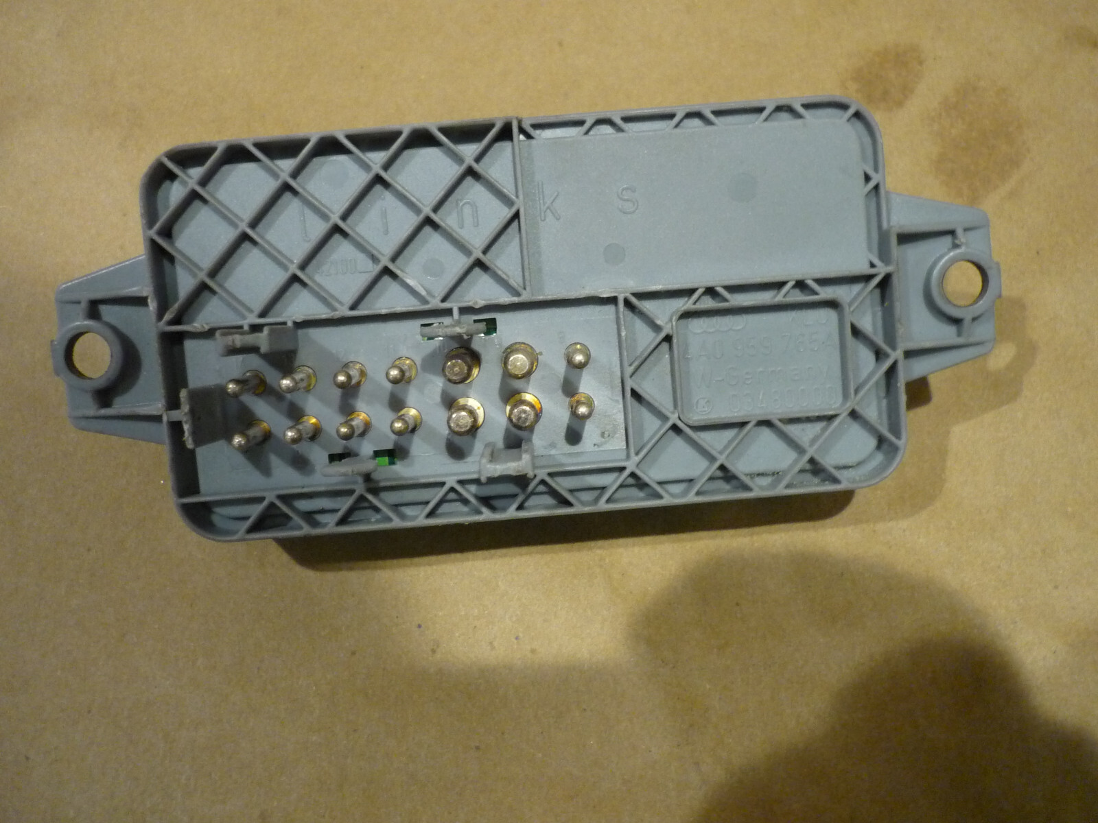 Ferrari 550 Maranello- LH Seat Switch Panel Damage P/N 65084700