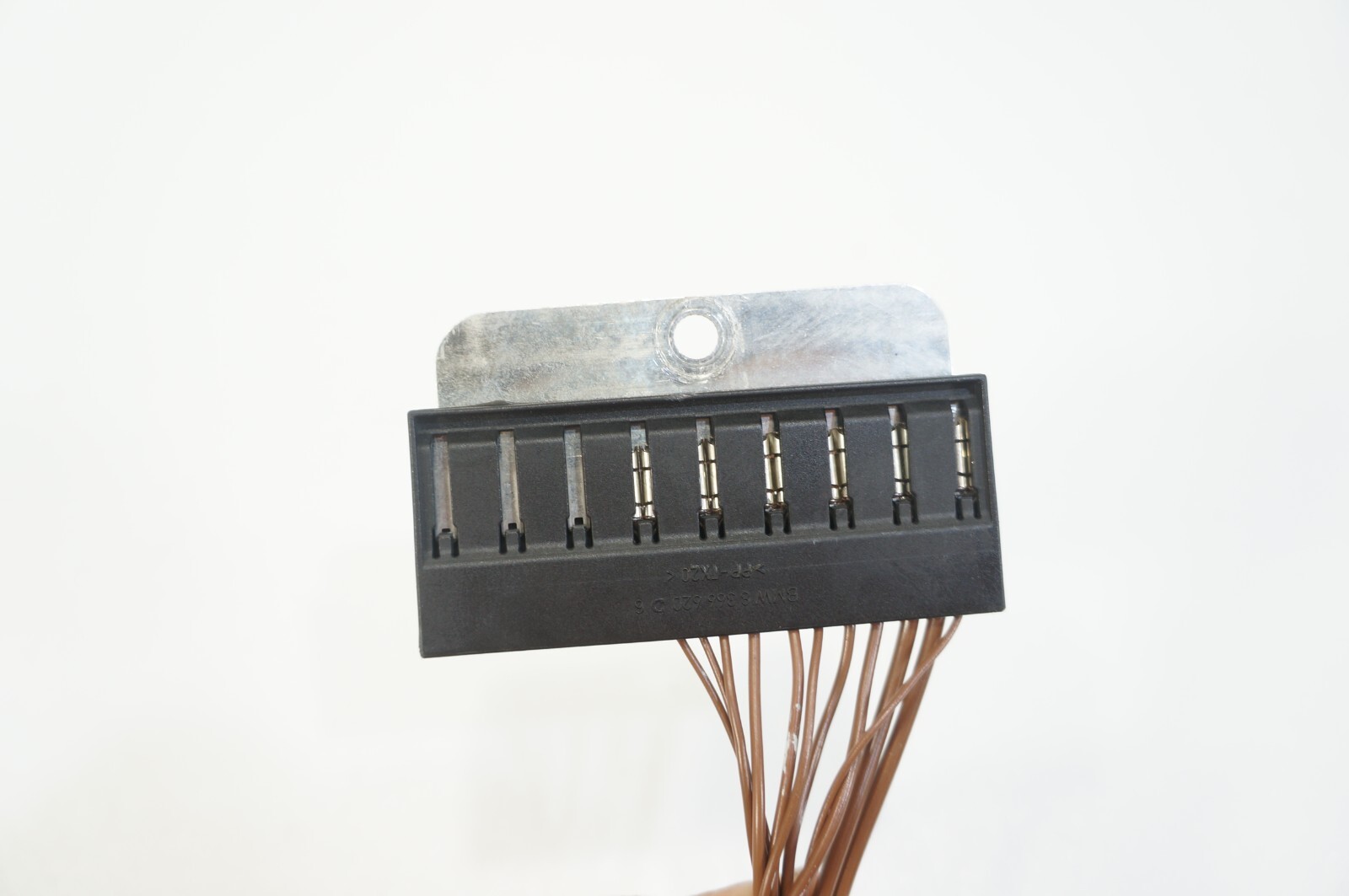 OEM negative wire cable terminal clamp loom ground connector cut 8 366 620 BMW