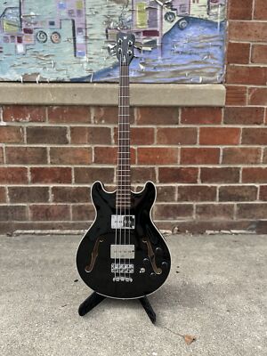 Warwick Rockbass StarBass - 4-string Short Scale Bass