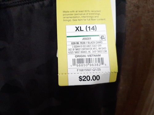 Boy's ALL IN MOTION Soft Stretch Jogger Black Camo Size 14 / XL NWT - Picture 4 of 5