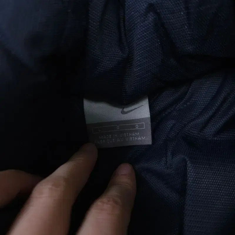 LG G G Nike Padded Jacket Size L Vintage Outerwear thumbnail 2