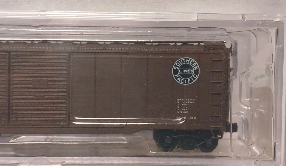 65603-06/65162 Southern Pacific 50' AAR Double Door Boxcar Intermountain N-scale - Image 3 of 4
