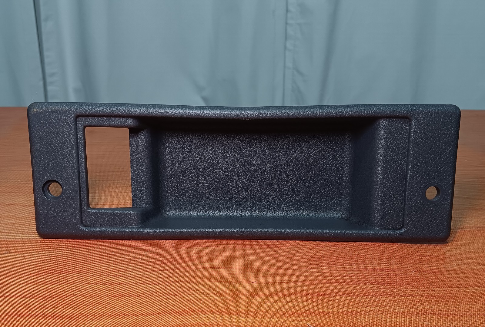 1991-1997 Toyota FJ80 Land Cruiser Hatch Lever Bezel