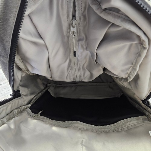 LULULEMON Assert Rucksack 30L grau Taschen Laptop Training Wandern Reisen - Bild 9 von 9