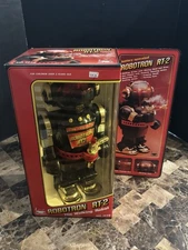 VINTAGE NEW BRIGHT ROBOTRON RT-2 WALKING SMOKING ROBOT WORKING LOOKS NIB