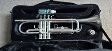 Trumpet Sms Academy Scholarship Series Silver In Case & Music Stand.