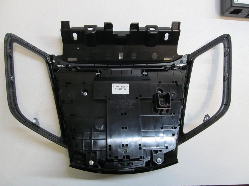 Ford Fiesta MK7 JA8 Radio Sony CD AM/FM RDS MP3 USB AUX Bluetooth original Bj11- - Bild 3 von 4