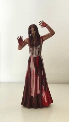 Carrie White (Carrie) Bloody Variante Figure - NECA 2013