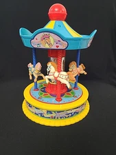 1991 Musical Merry Go Round Carousel Redbox 23137  'Its a Small World Afterall'