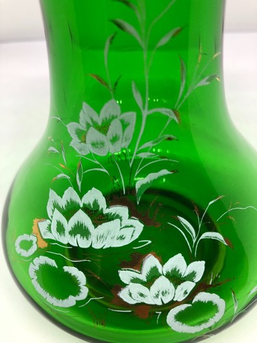 Böhmische smaragdgrüne Glasvase verziert Blume, Tschechische Republik - Bild 9 von 10