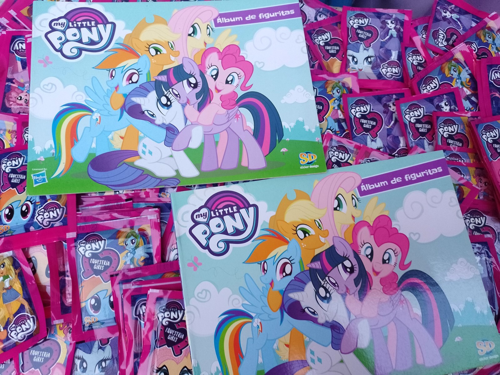 My Little Pony Equestria ragazze 2 album confezioni da 200 = 1000. schede adesive ?