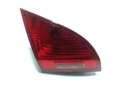 FEU ARRIERE INTERIEUR GAUCHE 924051P000 KIA VENGA phase 1 (01/2010 12/2015)