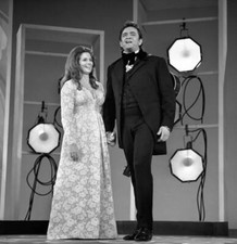 June Carter Johnny Cash on The Glen Campbell Hour TV Show 1970 Old Photo 1