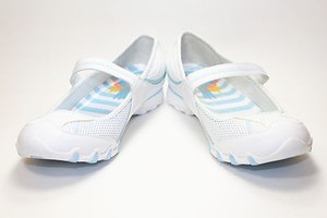 skechers mary jane sneakers