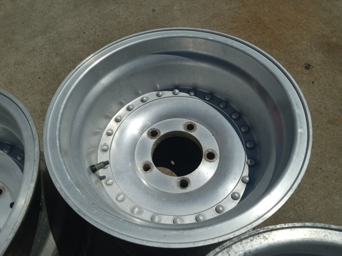 Vintage Aluminum AH Inc. 15x10 5x5.5