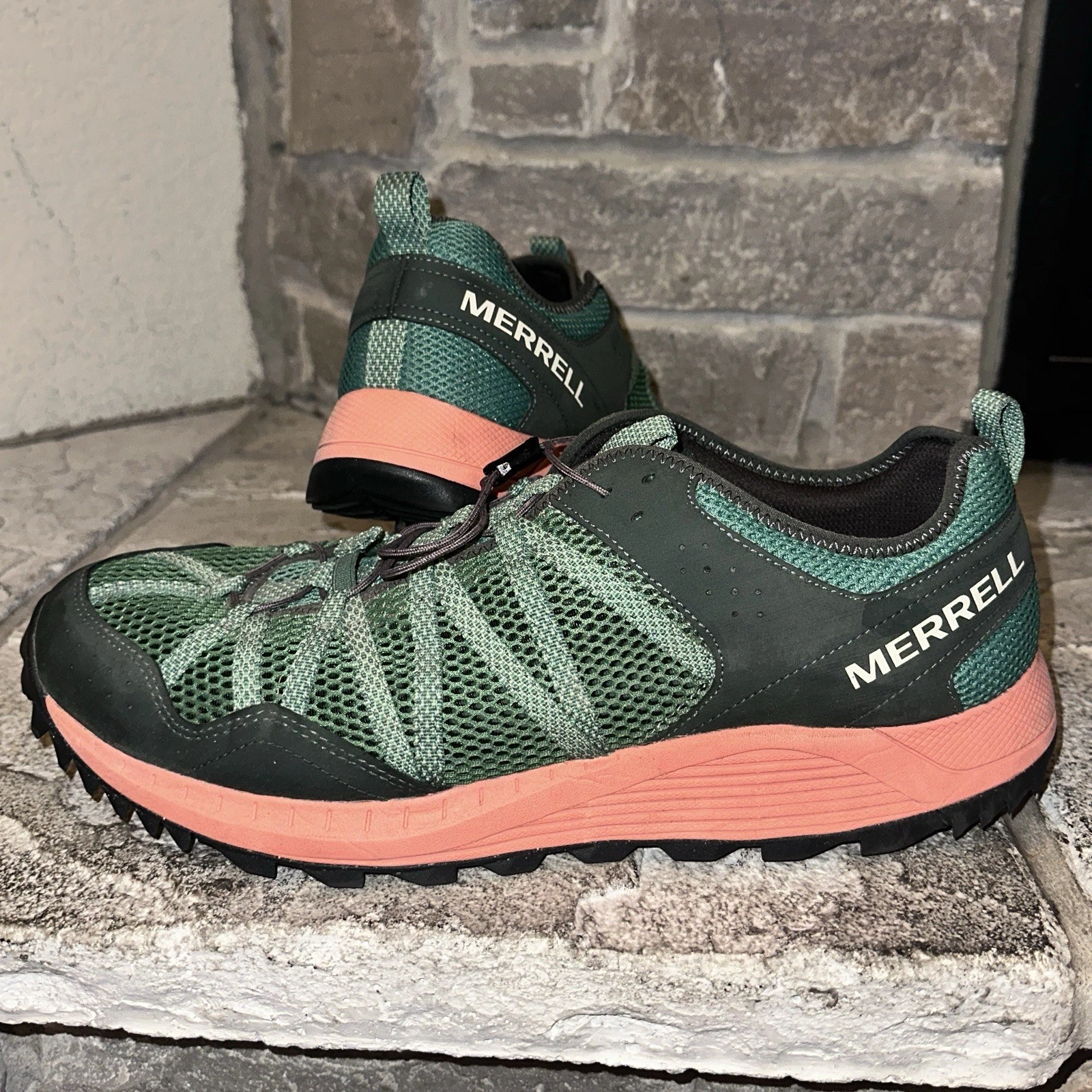 Mint Merrell Wildwood Aerosport Pine Green Bungee Trail Shoes 15 Men J068087