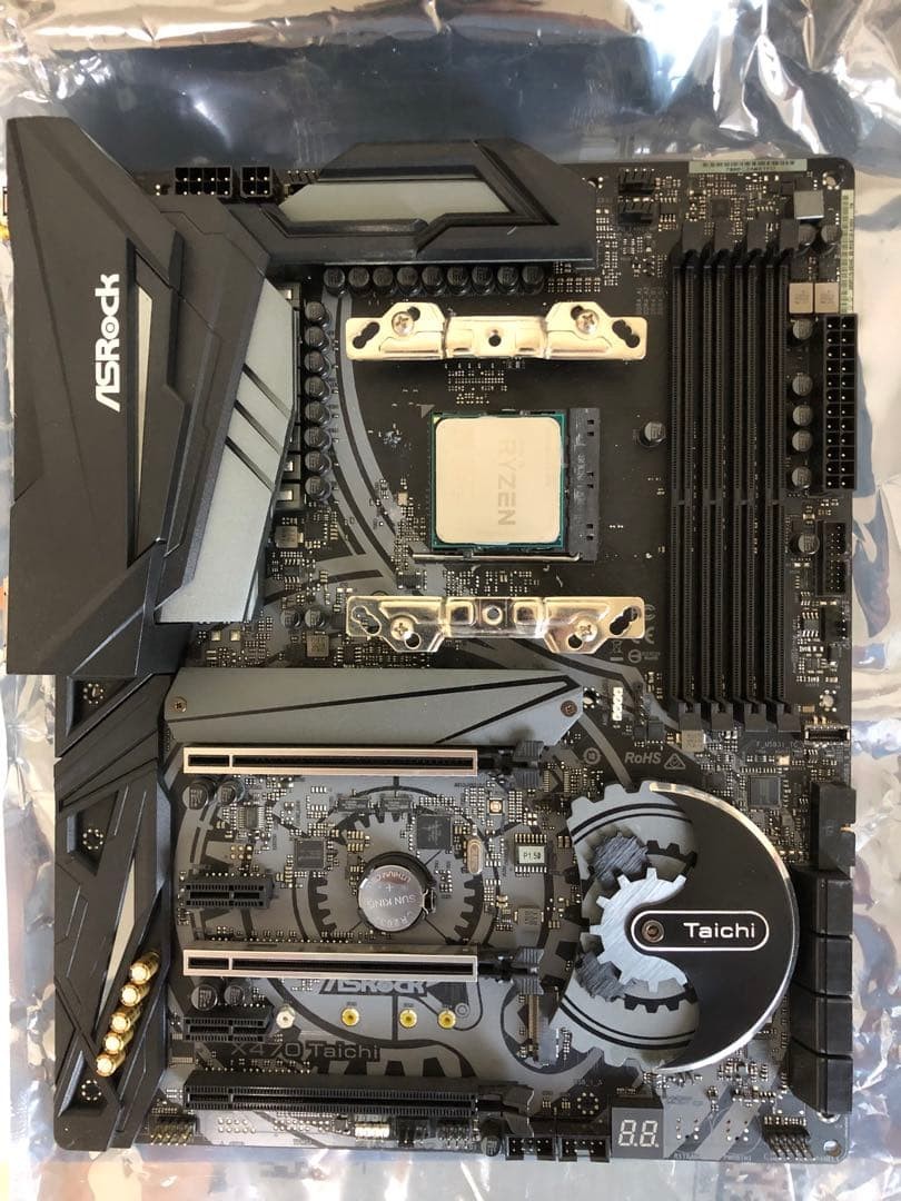 X470 Taich + ryzen7 2700 ASRock マザボとCPU ASRock X470 Taichi Motherboard with AMD Ryzen 7 2700 CPU Used Kit