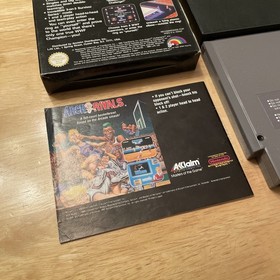WWF WrestleMania Challenge Gioco Nintendo NES con scatola e istruzioni. 