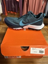 Women  s Nike Air Zoom Terra Kiger 7 - Size 10 B