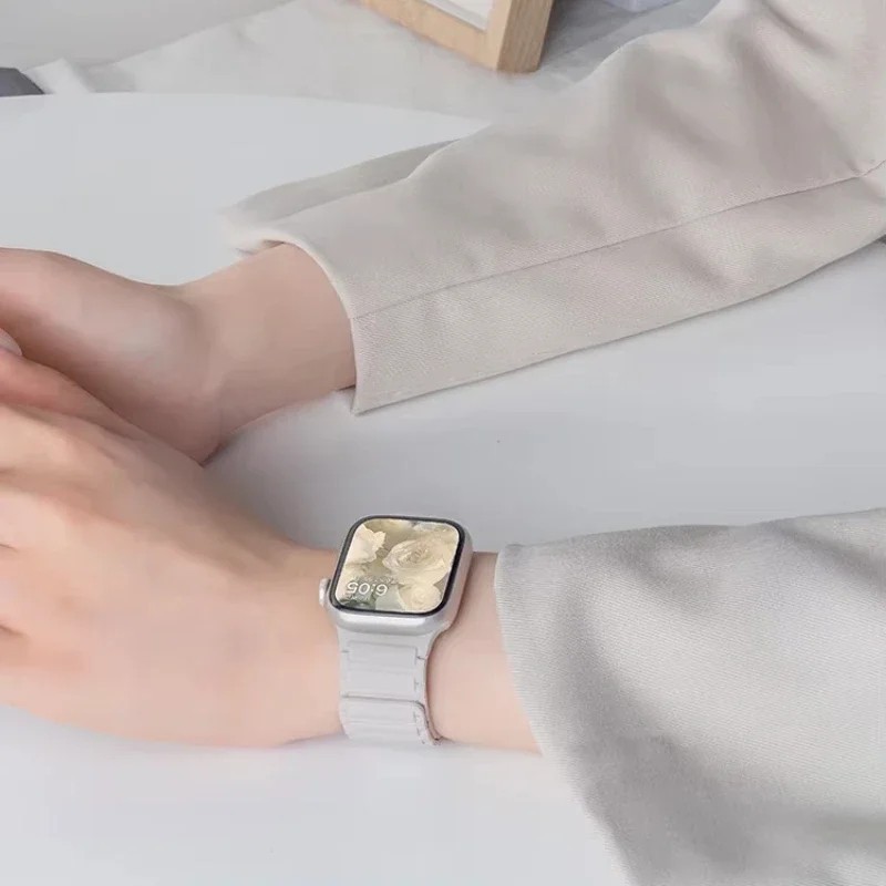 Cinturino in silicone magnetico per Smart Watch Ultra 2 foto 3
