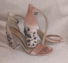 Jewel Badgley Mischka Strappy Velvet Blush Pink Heels Size 7.5 Wedding Crystals