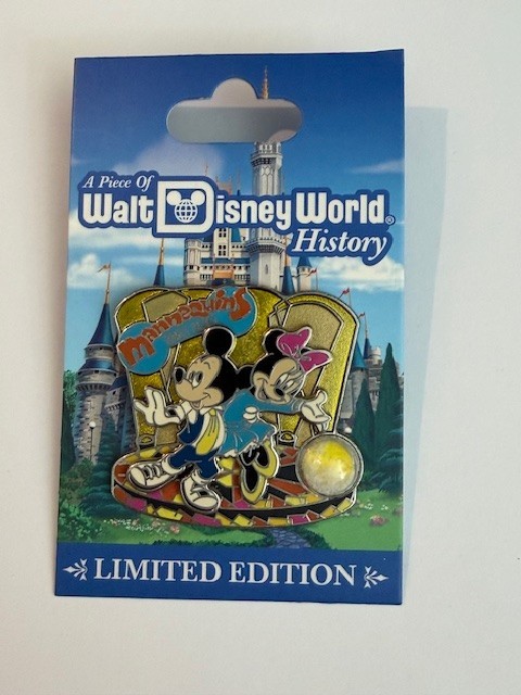 Disney Piece of History 2017 Mickey Minnie Mannequins Dance Palace Disney Pin B