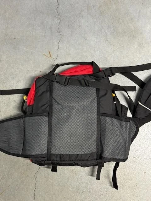 Riñonera Mountainsmith Lumbar Pack Roja Negra Cintura a la Cadera con Correa para el Hombro Senderismo Foto 4 de 4