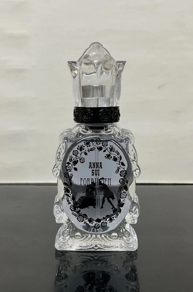 Anna Sui Forbidden Affair Eau De Toilette Spray 1.0 Fl OZ, como en la foto. Foto 2 de 4
