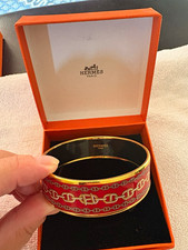 Hermès Paris Red & Gold Enamel Chain Motif Bangle Bracelet with Box Signed