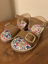 Mini Boden Kids Leather Buckle Sandals Floral Design EU 25 UK 8