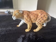 Tiger Statue