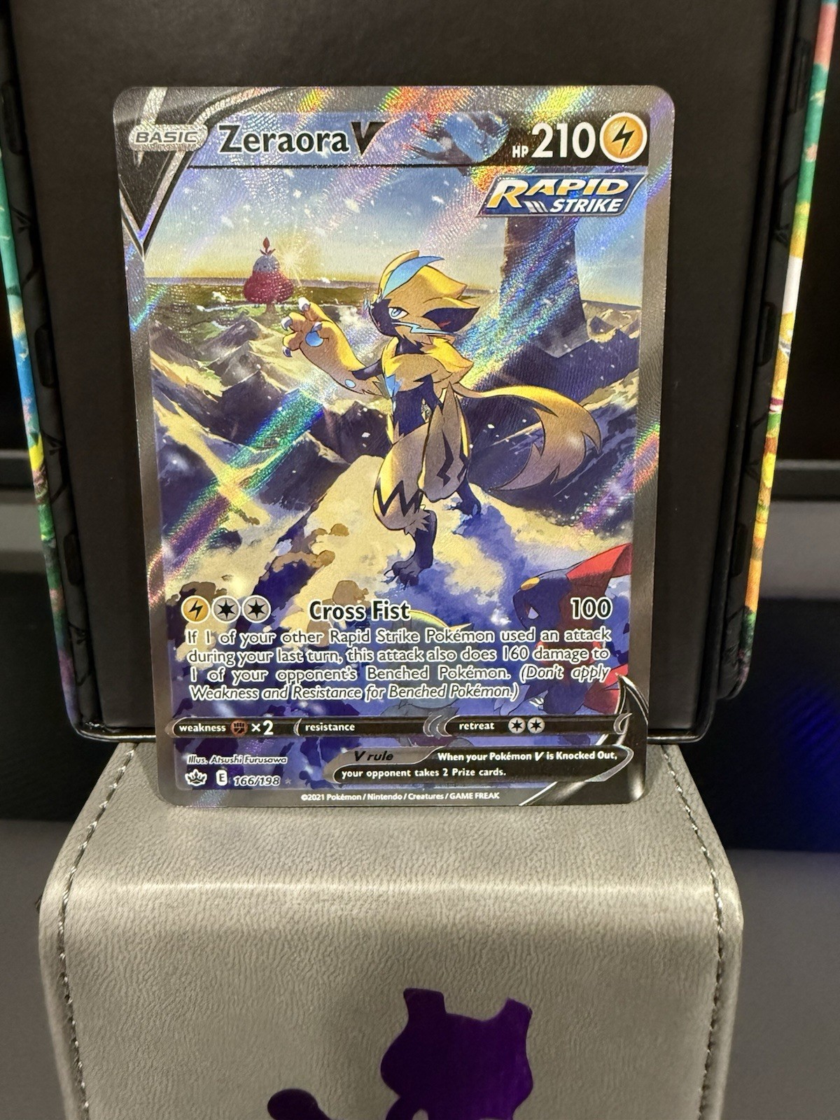 Zeraora V (Alternate Full Art) 166/198 Swsh06: Sword & Shield - Chilling...